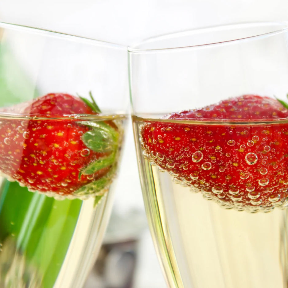 Nourishing Body Scrub - Strawberries & Champagne