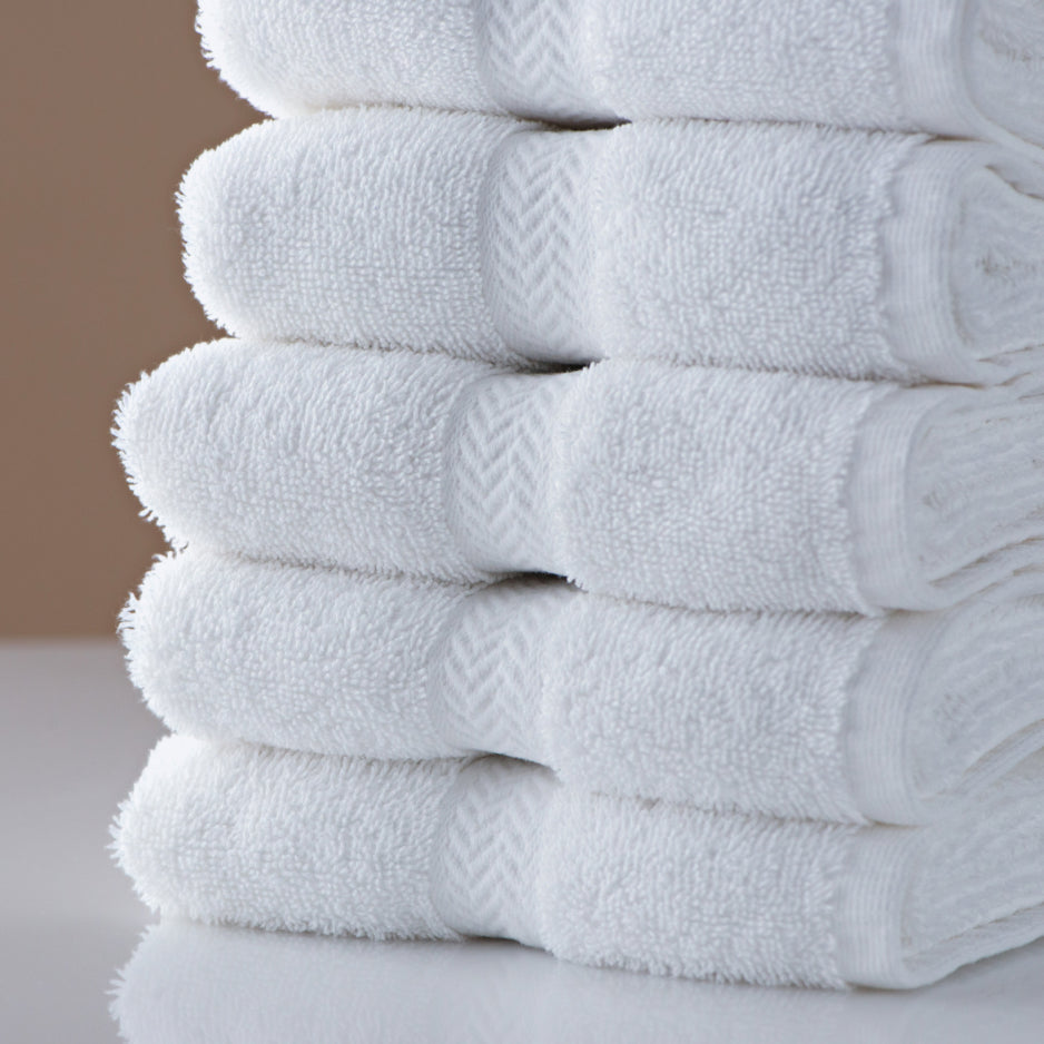 Nourishing Body Scrub - White Linen